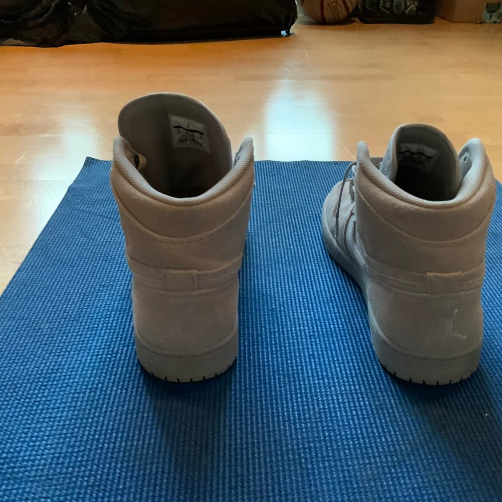 JORDANS - Picture 2 of 4